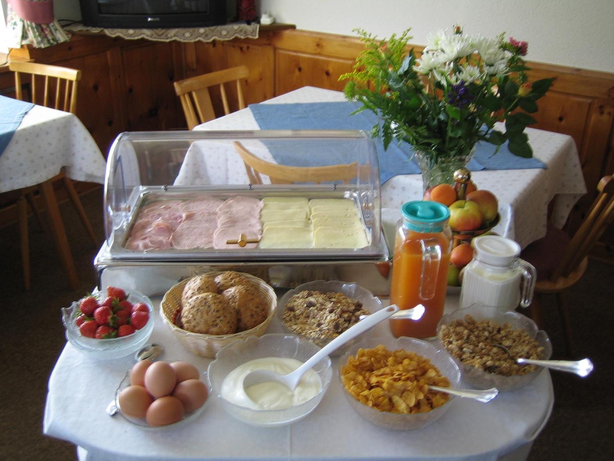 Haus Geiger Bed & Breakfast Scharnitz Exterior foto