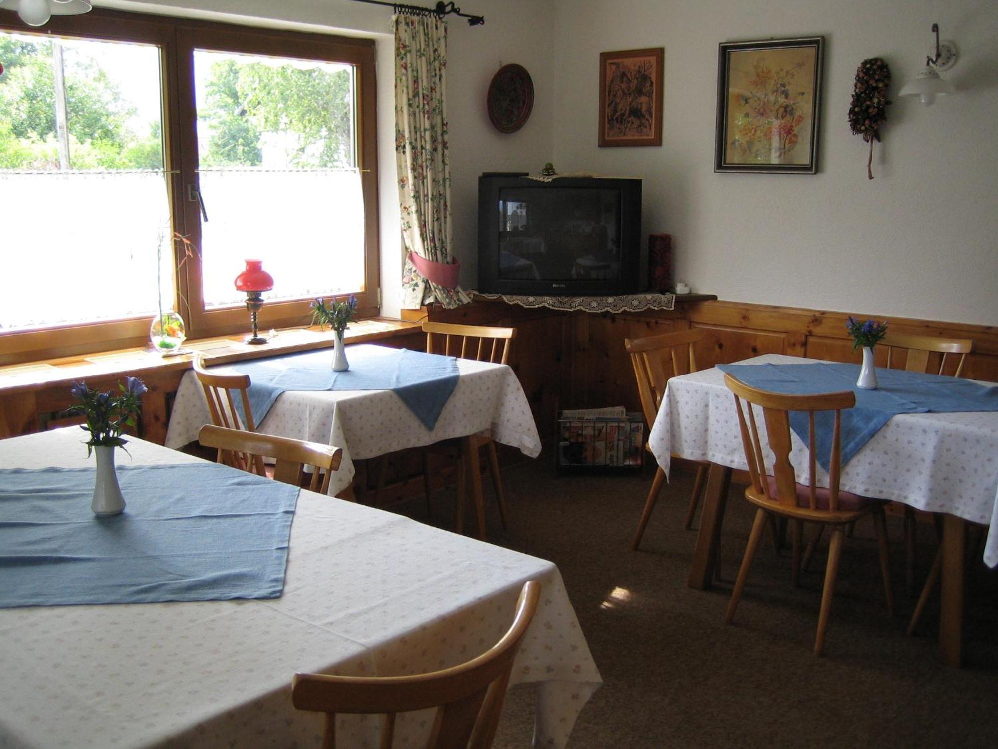 Haus Geiger Bed & Breakfast Scharnitz Exterior foto
