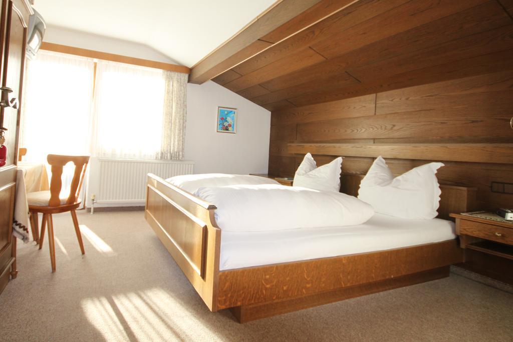 Haus Geiger Bed & Breakfast Scharnitz Exterior foto
