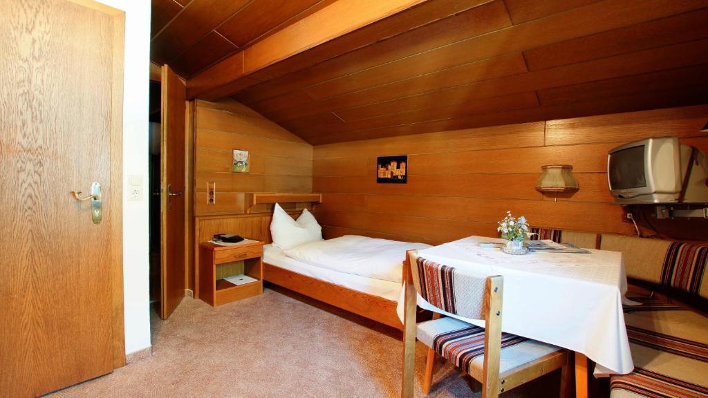 Haus Geiger Bed & Breakfast Scharnitz Cameră foto